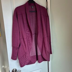 Eddie Bauer Camp Fleece Wrap Cardigan • Women’s M • Berry/Wine